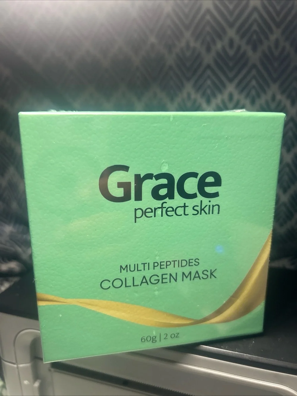 Grace Perfect Skin Collagen Mask - Mint Green with Gold Accent